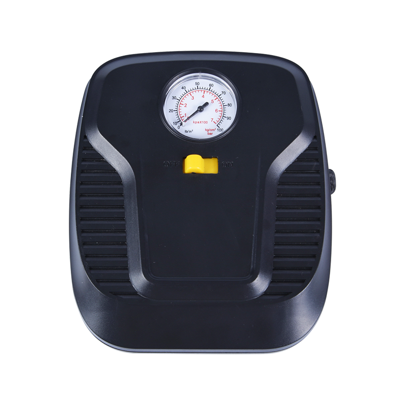 A HC626 jármű légszivattyúja felhasználható az autók, kosárlabdák, kerékpárok felfújására