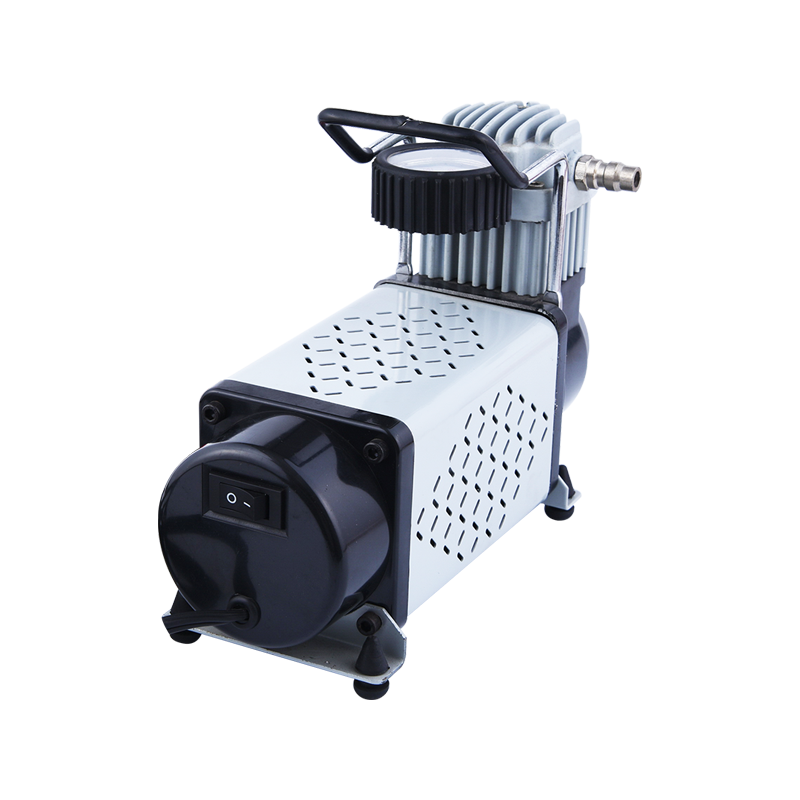 Miért elengedhetetlen a jármű légkompresszora a terepjáró kalandokhoz?